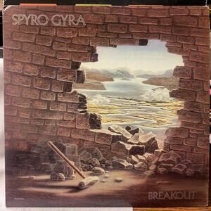Breakout Vinyl LP Record Spyro Gyra MCA Ultrasonic Clean EX!